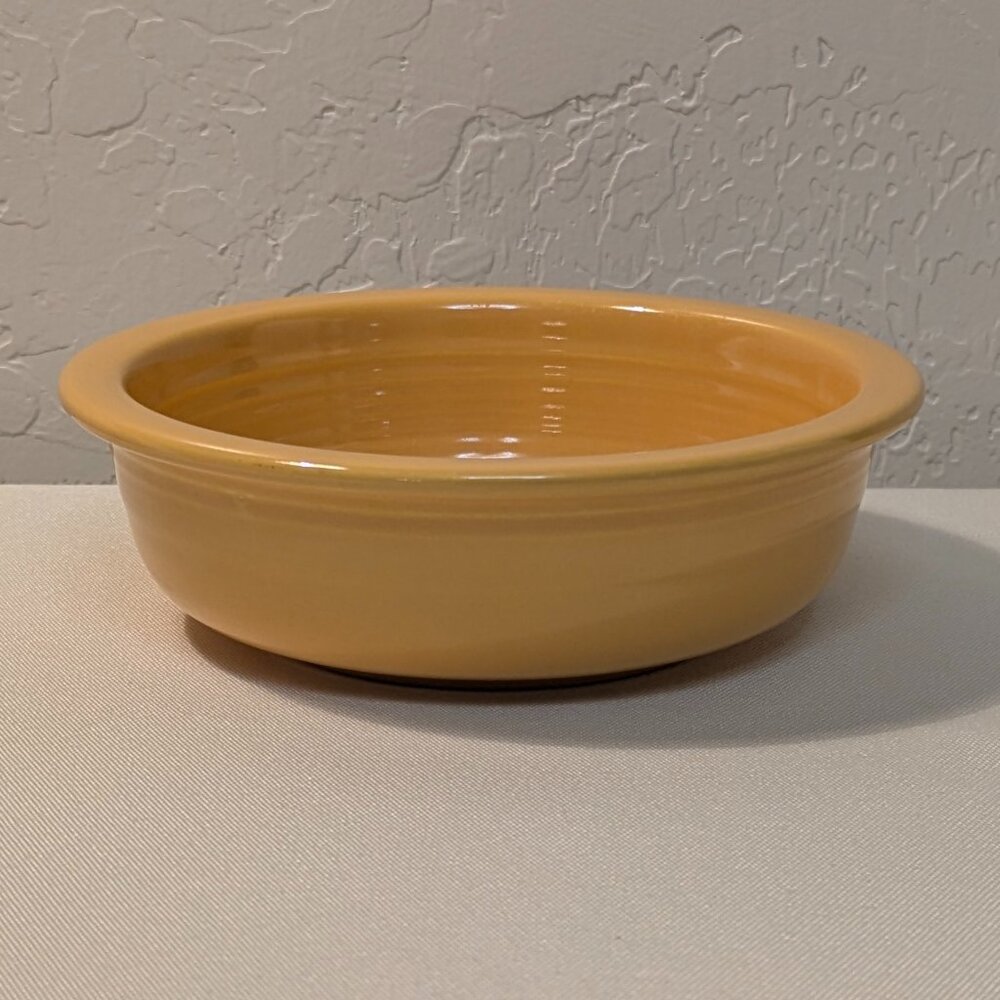 Vintage Fiesta Yellow 5 1/2" Fruit Bowl, Homer Laughlin 1936-1969